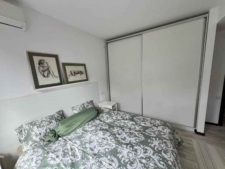 Kazanlak Large Guest House Apartment Near The Center With Full Kitchen & Dining Room, King Beds, Garden Patio, Free Parking & Self Check-In Εξωτερικό φωτογραφία