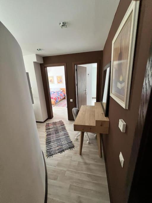 Kazanlak Large Guest House Apartment Near The Center With Full Kitchen & Dining Room, King Beds, Garden Patio, Free Parking & Self Check-In Εξωτερικό φωτογραφία