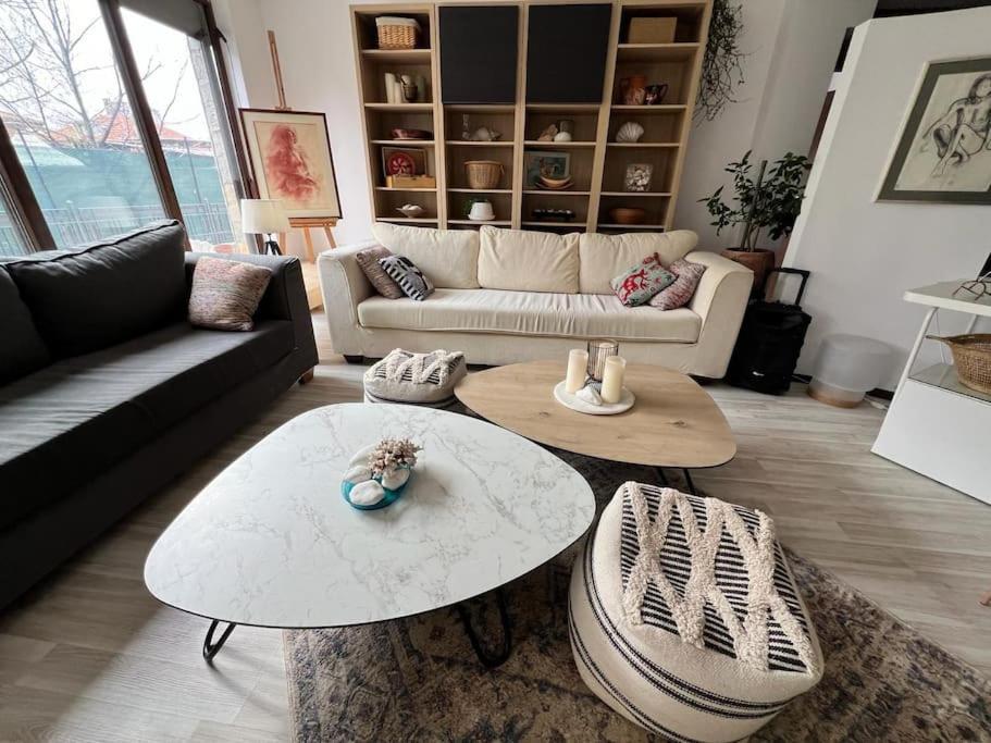 Kazanlak Large Guest House Apartment Near The Center With Full Kitchen & Dining Room, King Beds, Garden Patio, Free Parking & Self Check-In Εξωτερικό φωτογραφία