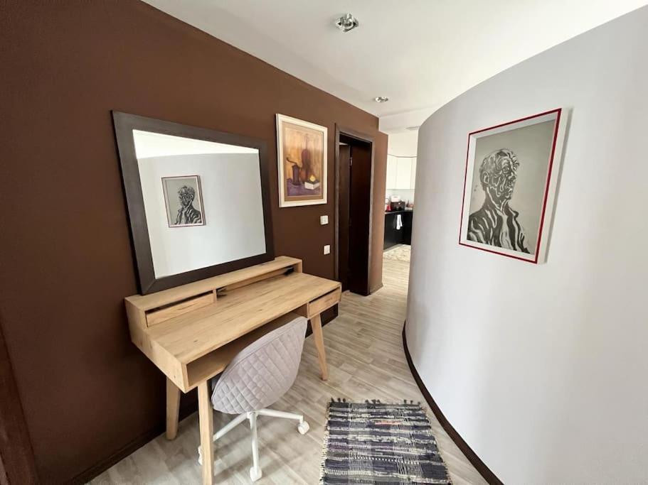 Kazanlak Large Guest House Apartment Near The Center With Full Kitchen & Dining Room, King Beds, Garden Patio, Free Parking & Self Check-In Εξωτερικό φωτογραφία