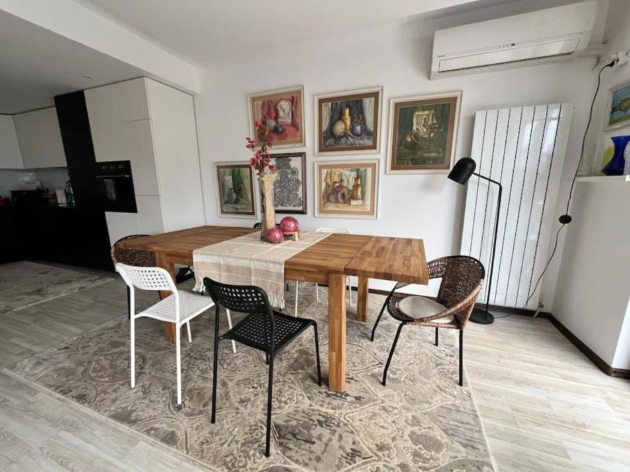 Kazanlak Large Guest House Apartment Near The Center With Full Kitchen & Dining Room, King Beds, Garden Patio, Free Parking & Self Check-In Εξωτερικό φωτογραφία
