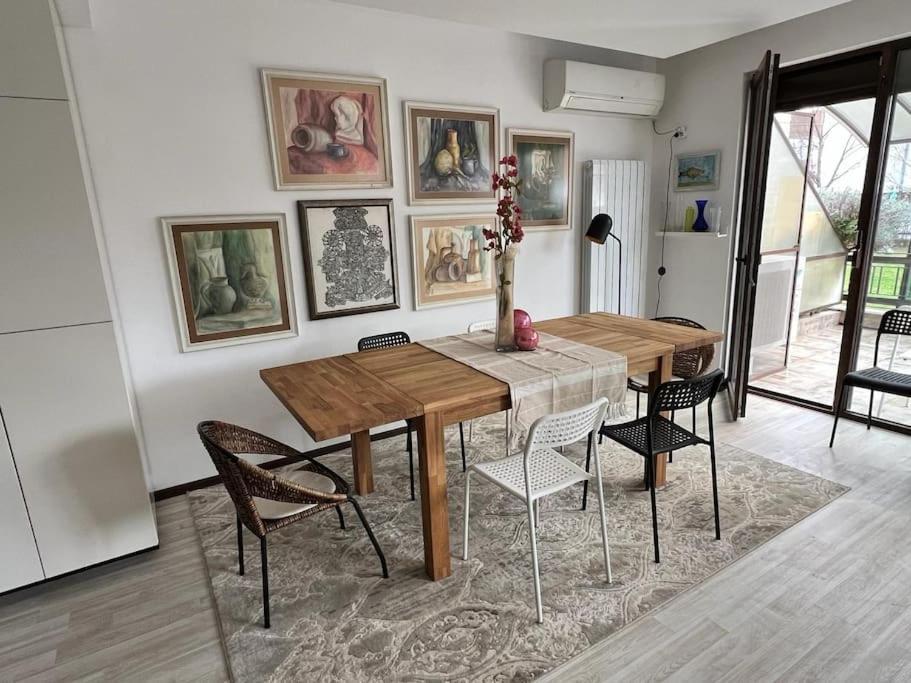 Kazanlak Large Guest House Apartment Near The Center With Full Kitchen & Dining Room, King Beds, Garden Patio, Free Parking & Self Check-In Εξωτερικό φωτογραφία